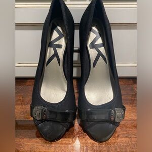 Anne Klein Women’s Dress Shoes Career Work Contemporary Black open toe 8M